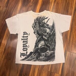 White and black skulls Y2K